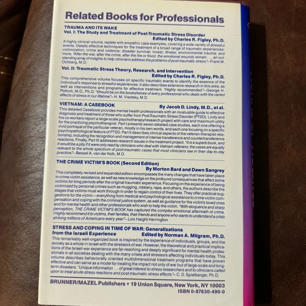 Post-Traumatic Therapy and Victims of Violence - Hardcover